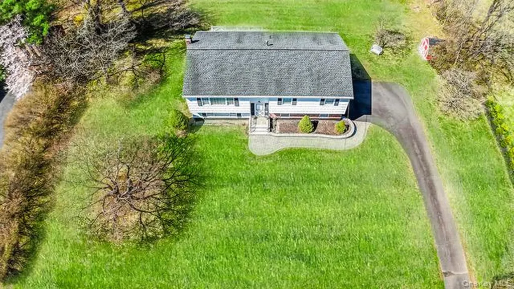 7 Dearborn Road West Nyack NY 10994