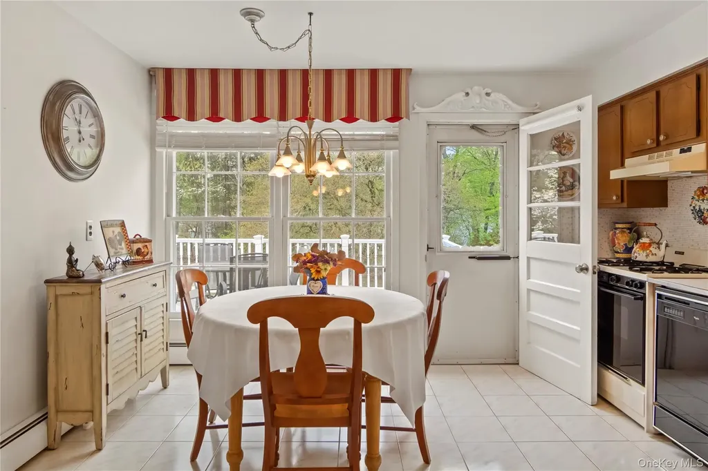 7 Dearborn Road West Nyack NY 10994