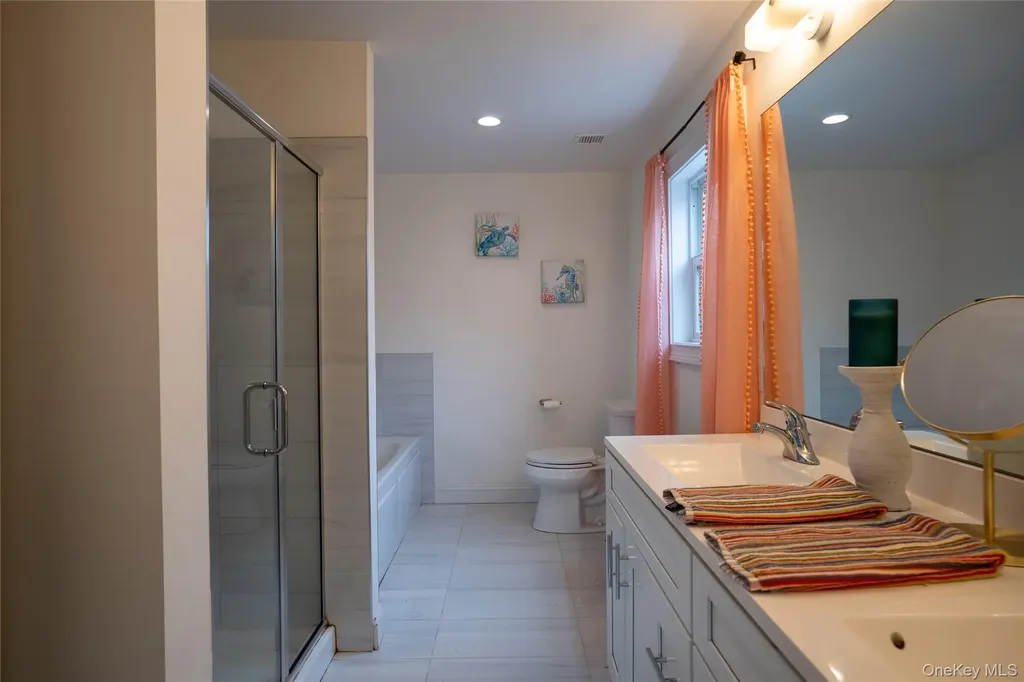 140 Gull Dip Road Ridge NY 11961