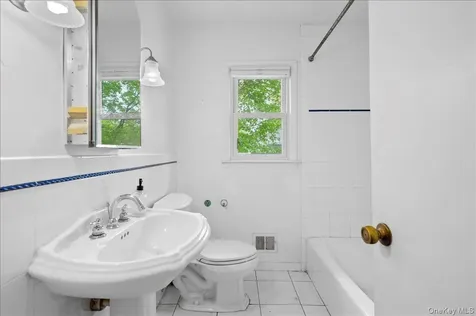 625 North Street White Plains NY 10605
