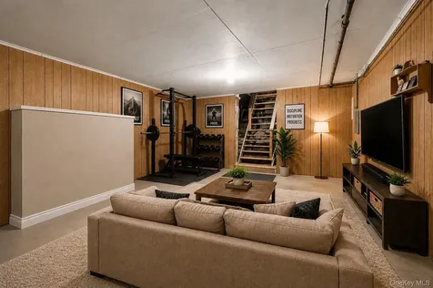 50 Valleywood Road Call Listing Agent CT 06807