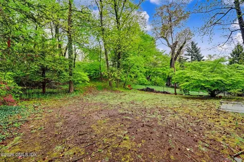 50 Valleywood Road Call Listing Agent CT 06807