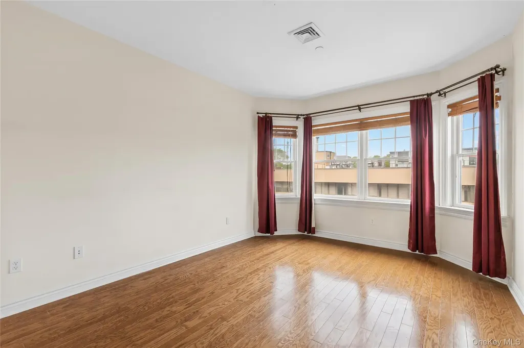 101 Sheldrake Place Mamaroneck NY 10543