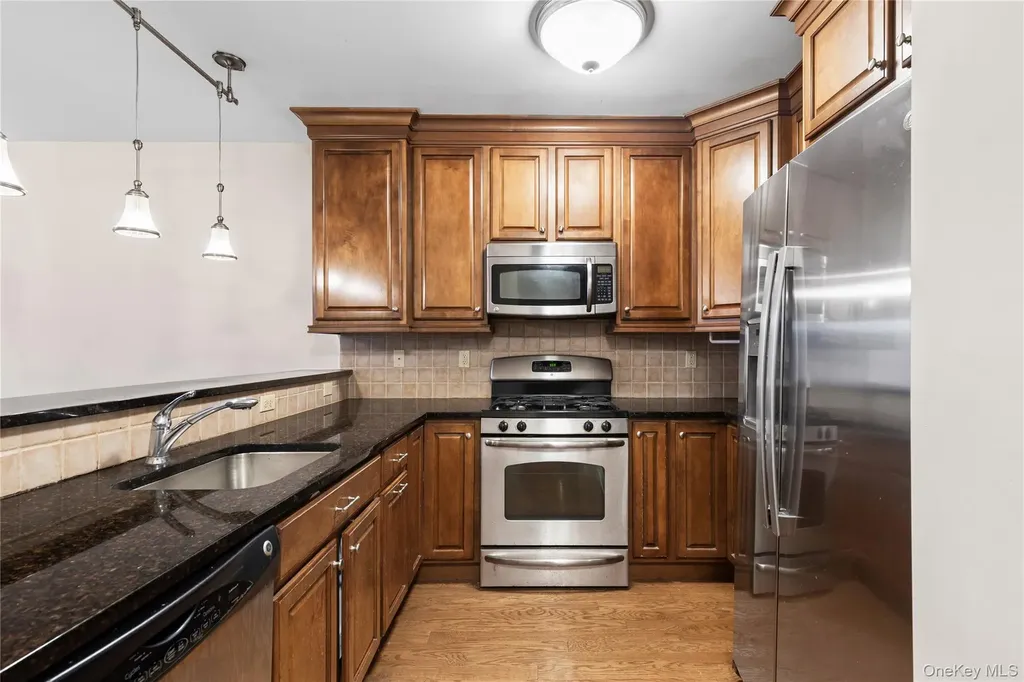 101 Sheldrake Place Mamaroneck NY 10543