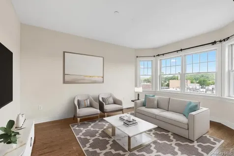 101 Sheldrake Place Mamaroneck NY 10543