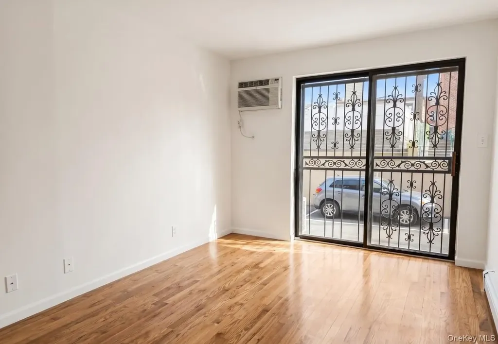 7613 46th Avenue Elmhurst NY 11373