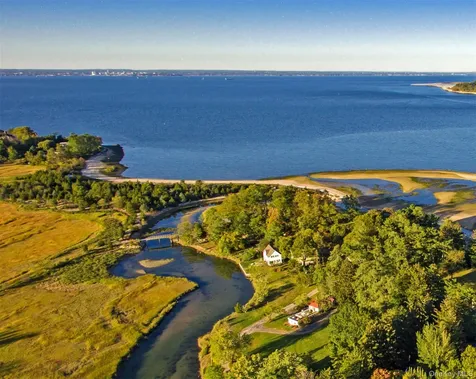 329 Centre Island Road Centre Island NY 11771