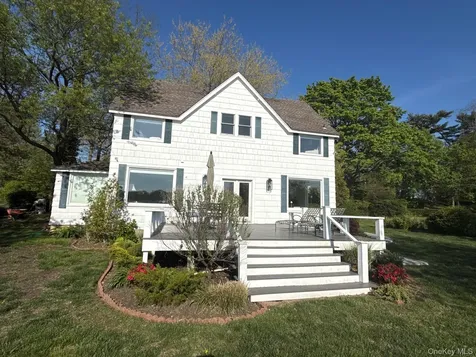 329 Centre Island Road Centre Island NY 11771
