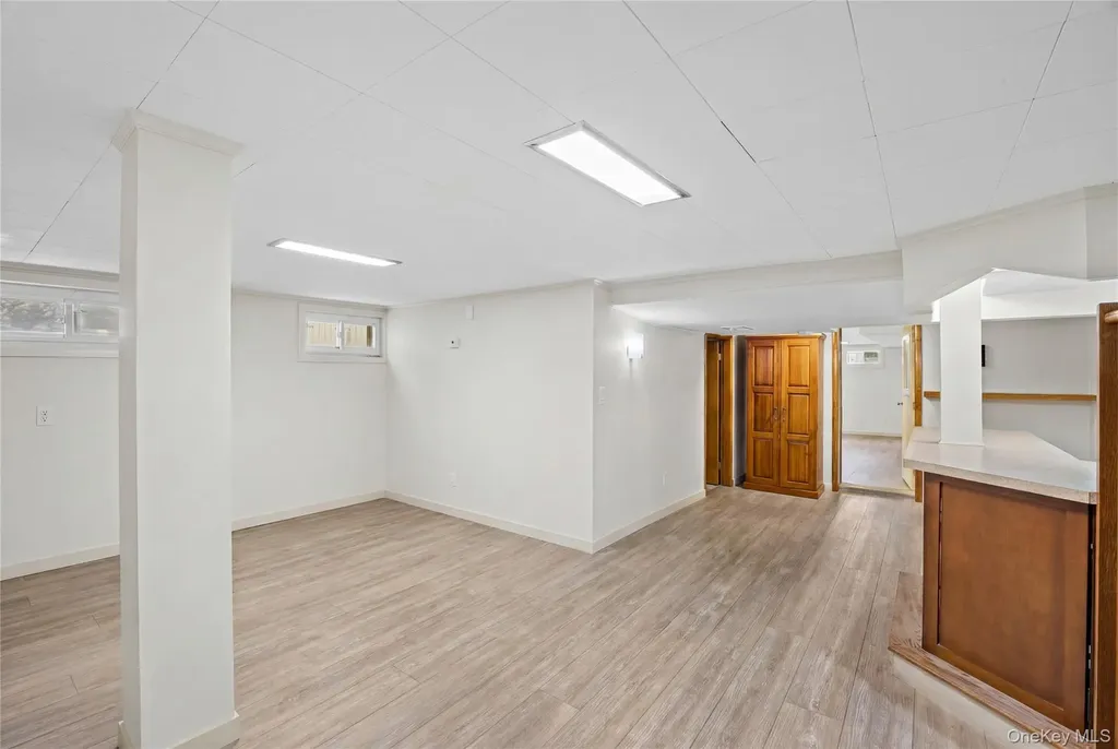 82 Cerenzia Boulevard Elmont NY 11003