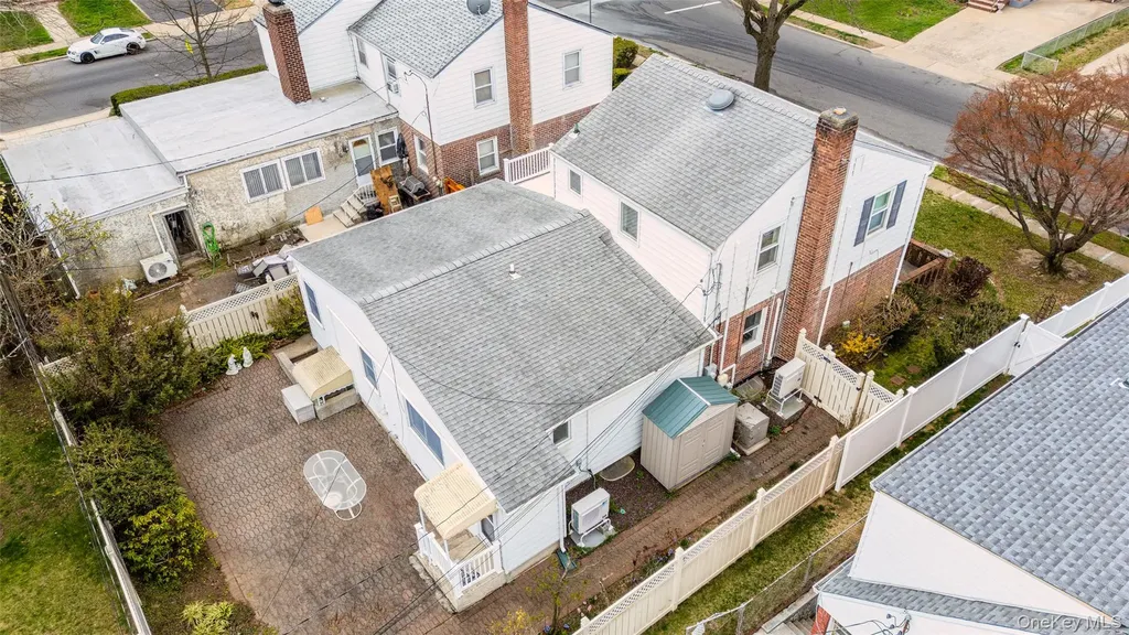 82 Cerenzia Boulevard Elmont NY 11003