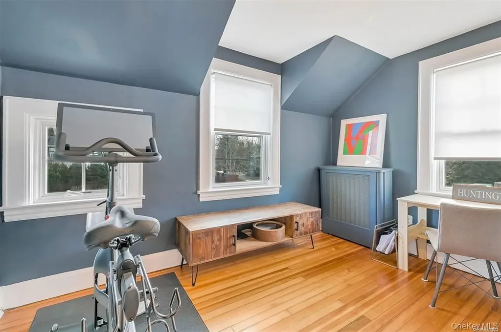65 E Main Street Huntington NY 11743