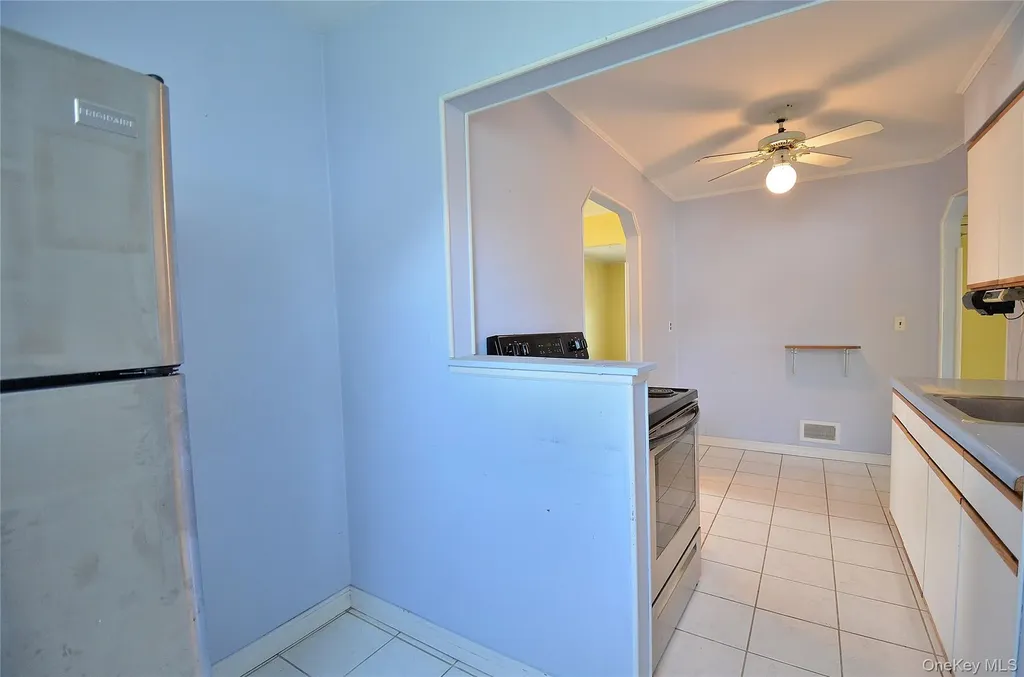 24 Linden Boulevard Hicksville NY 11801