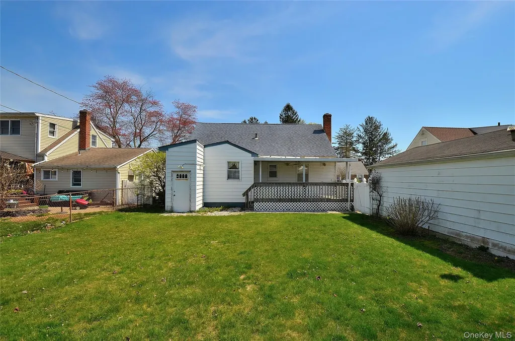 24 Linden Boulevard Hicksville NY 11801