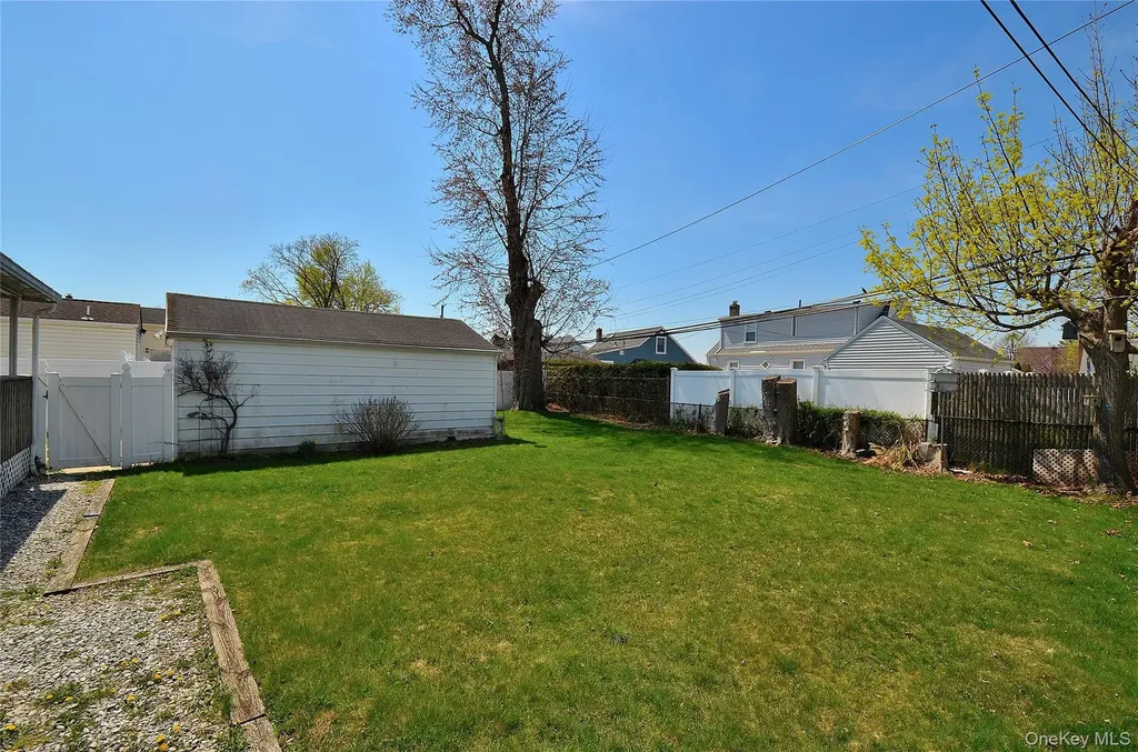 24 Linden Boulevard Hicksville NY 11801