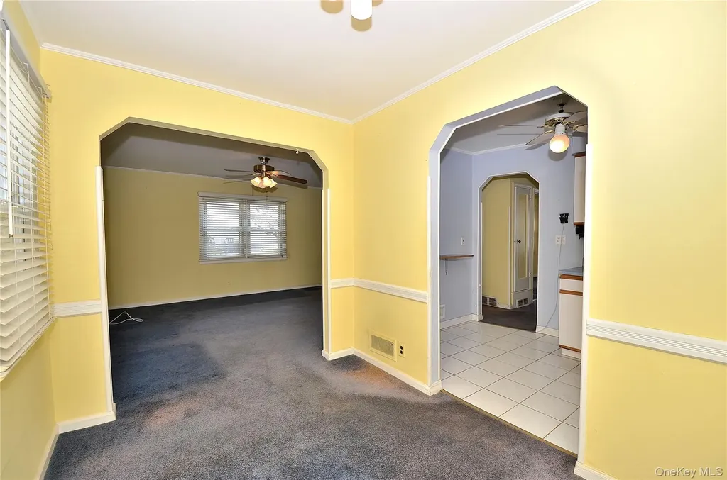 24 Linden Boulevard Hicksville NY 11801