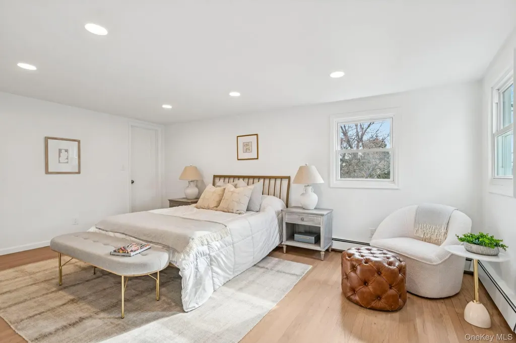 6 Nevada Avenue Medford NY 11763