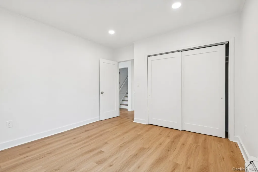 6 Nevada Avenue Medford NY 11763
