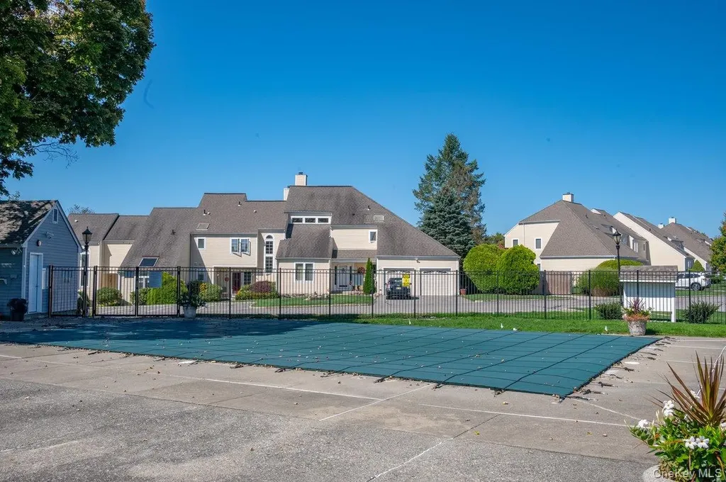 187 Fairway Drive Carmel NY 10512