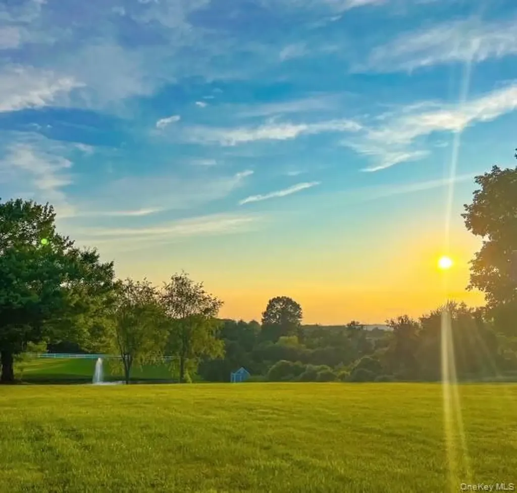 187 Fairway Drive Carmel NY 10512