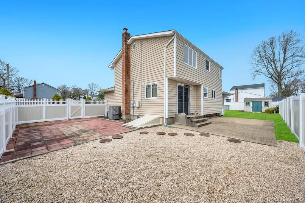 67 College Road Selden NY 11784