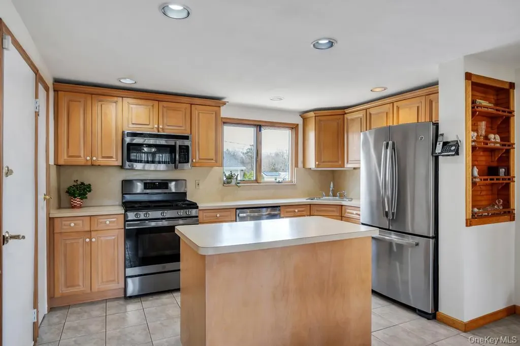 67 College Road Selden NY 11784