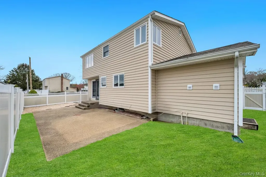 67 College Road Selden NY 11784