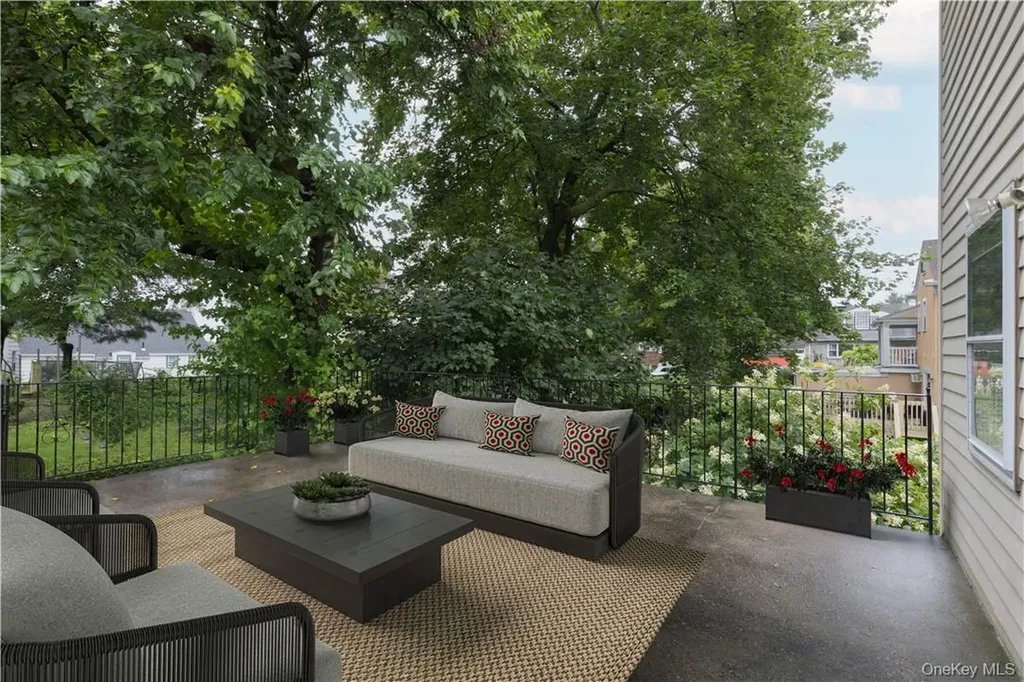 30 Cassilis Avenue Bronxville NY 10708