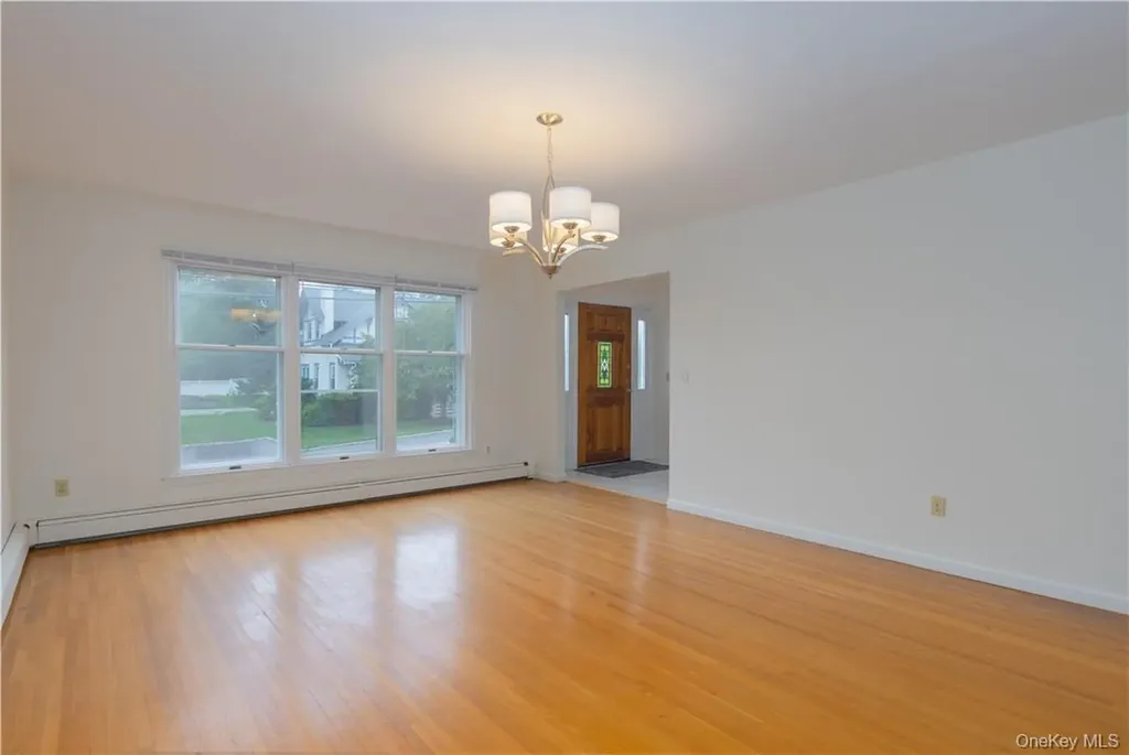 30 Cassilis Avenue Bronxville NY 10708