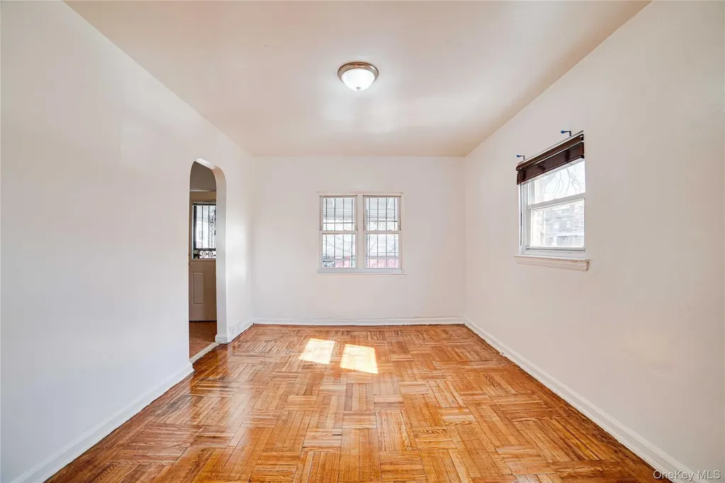993 Duncan Street Bronx NY 10469