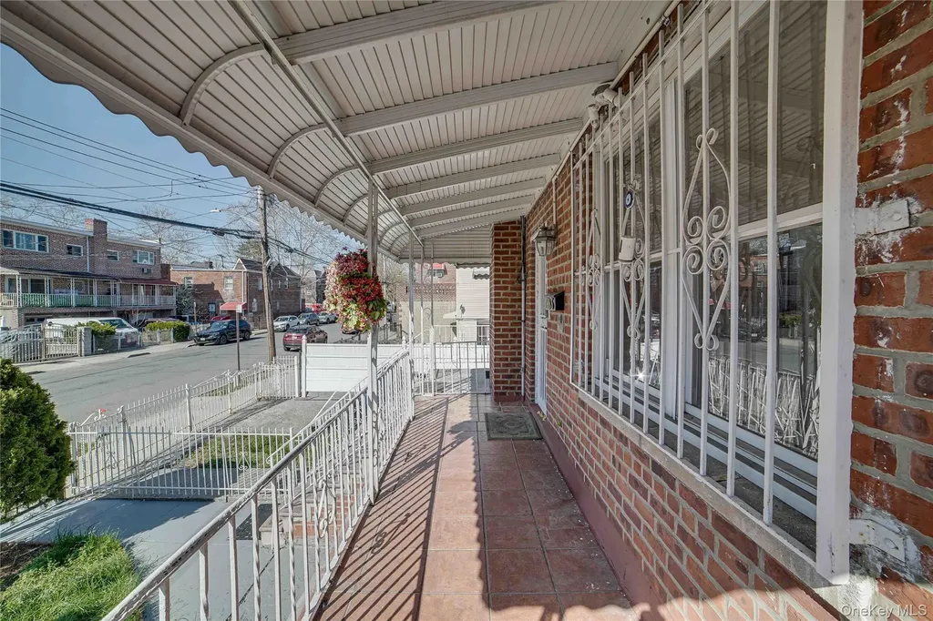 993 Duncan Street Bronx NY 10469