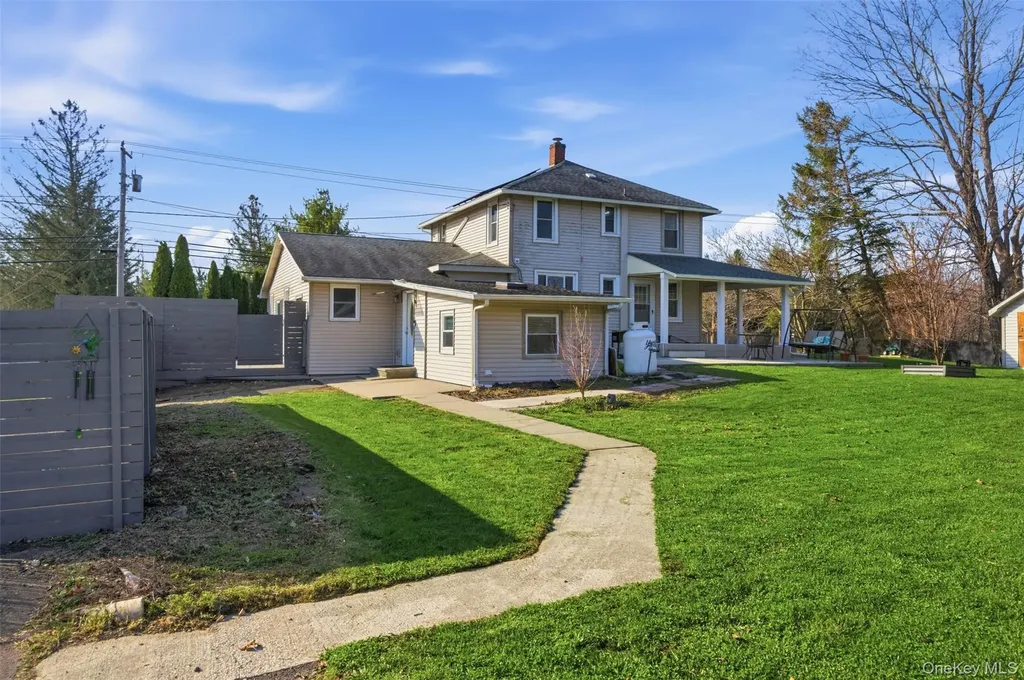 2 Whitfield Road Accord NY 12404