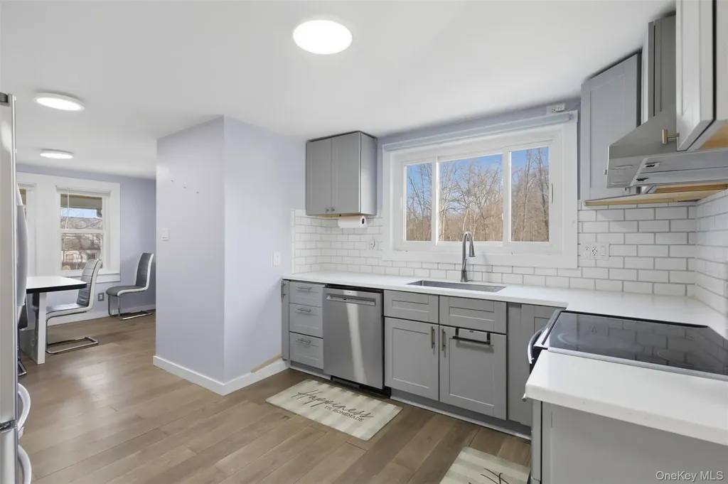 2 Whitfield Road Accord NY 12404