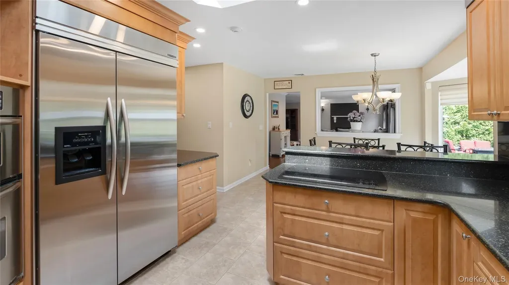 16 Long Acre Lane Dix Hills NY 11746