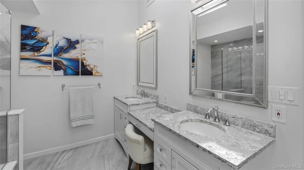 16 Long Acre Lane Dix Hills NY 11746