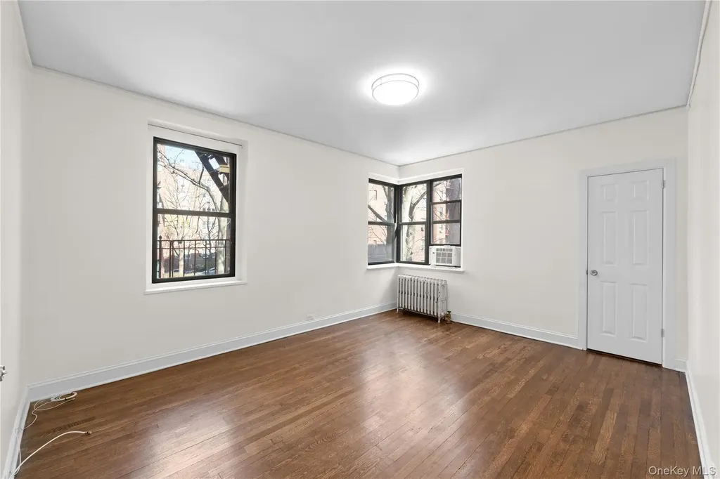 78-10 34th Avenue Jackson Heights NY 11372
