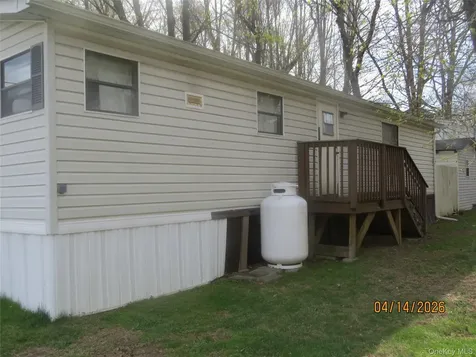 723 Beekman Road Hopewell Junction NY 12533