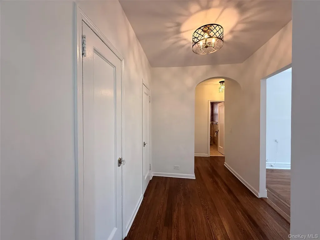 143 Garth Road Scarsdale NY 10583