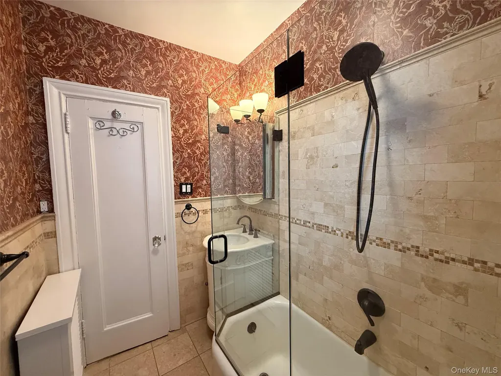 143 Garth Road Scarsdale NY 10583