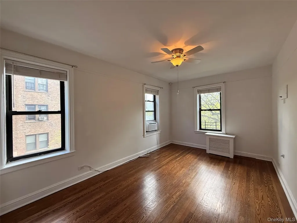 143 Garth Road Scarsdale NY 10583