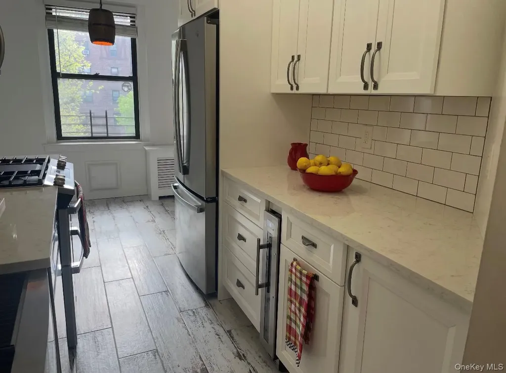 143 Garth Road Scarsdale NY 10583