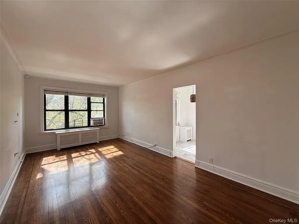 143 Garth Road Scarsdale NY 10583