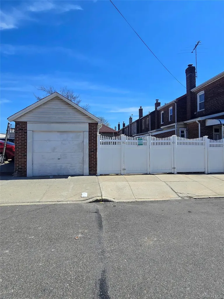 90-01 Albert Road Ozone Park NY 11417