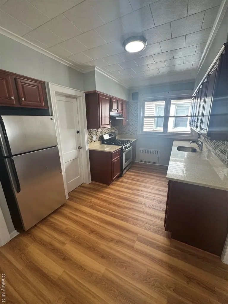 7834 79th Street Glendale NY 11385