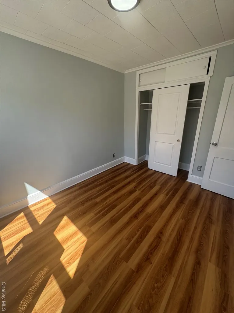 7834 79th Street Glendale NY 11385