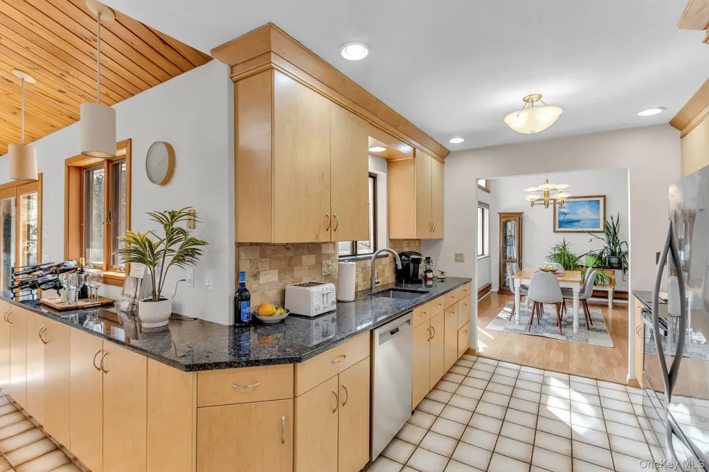 21 Sager Lane Brewster NY 10509