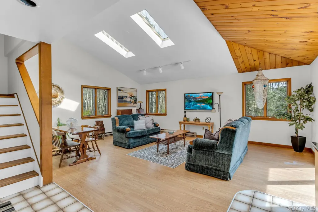 21 Sager Lane Brewster NY 10509