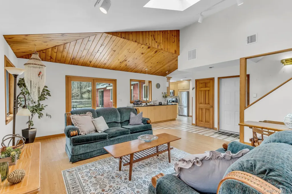 21 Sager Lane Brewster NY 10509
