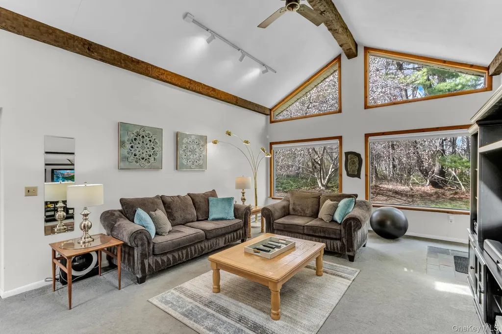 21 Sager Lane Brewster NY 10509