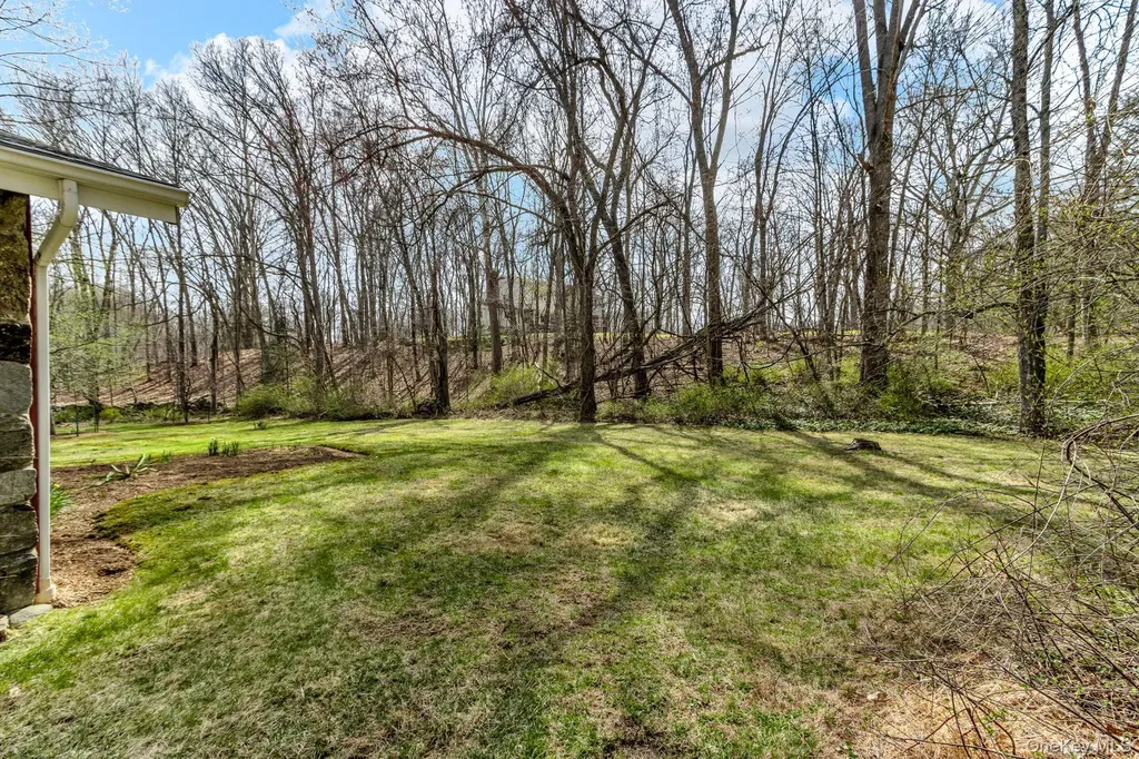 21 Sager Lane Brewster NY 10509