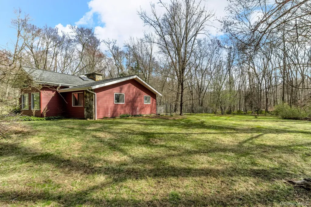 21 Sager Lane Brewster NY 10509
